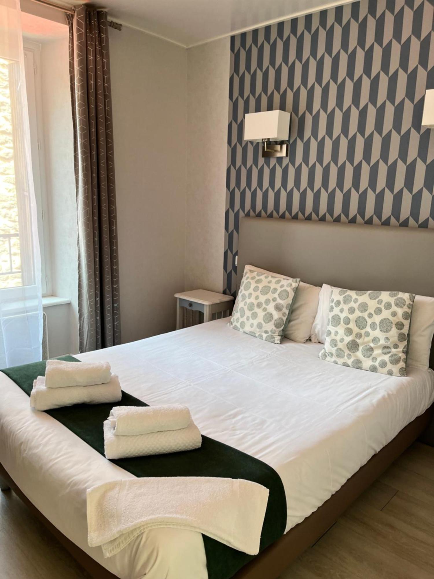 Hotel Du Nord - Ville-Haute Saint-Flour  Luaran gambar