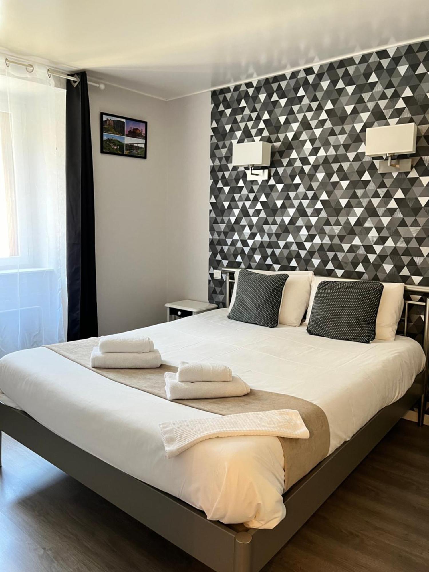Hotel Du Nord - Ville-Haute Saint-Flour  Luaran gambar